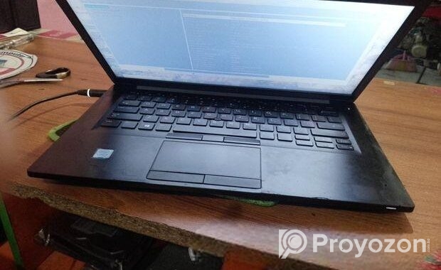 Dell Latitude 7400