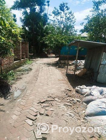 ৪ শতাংশ জমি বিক্রি করা হবে