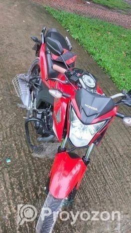 Honda Hornet 2019