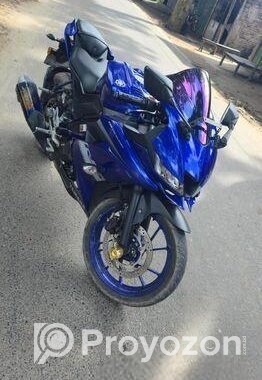 Yamaha R15 V3 Movistar . 2022