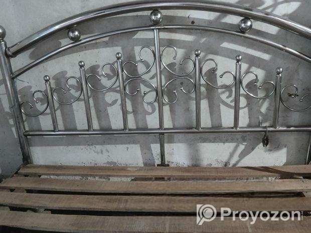 এসএস এর খাট ৫’/৭’ বিক্রি করবো