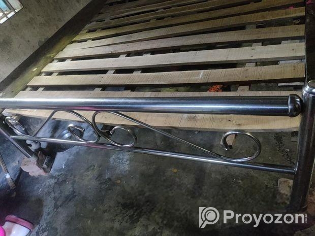 এসএস এর খাট ৫’/৭’ বিক্রি করবো