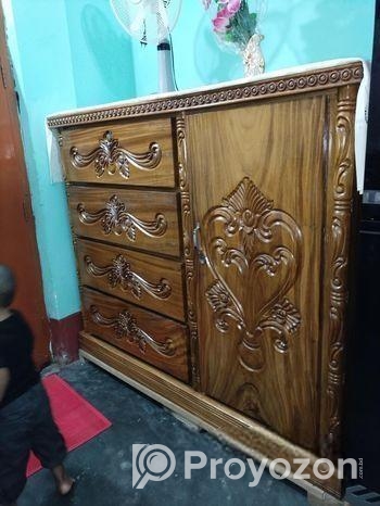 Wardrobe Sell