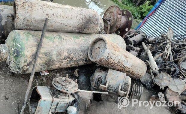 জাহাজের স্ক্রাপ মালামাল বিক্রয় হবে