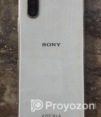 Sony Xperia 5 IV ফোনটি চলমান রয়েছে। (Used)