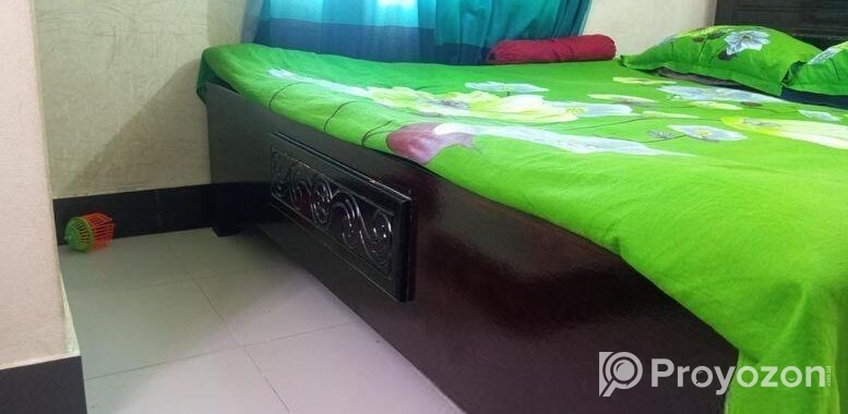 সেমি বক্স খাট