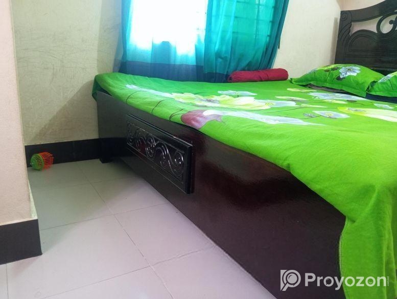 সেমি বক্স খাট