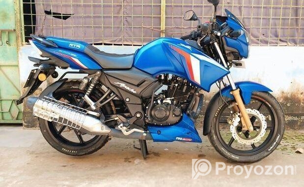 TVS Apache RTR 160 . 2022