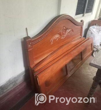 মেহগনির পিওর সার কাঠের বক্স খাট।