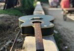 Signature গিটার for sell