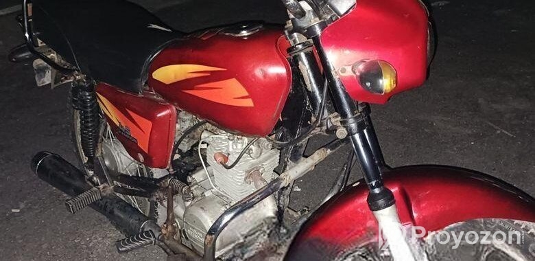 Bajaj Champion . 2004