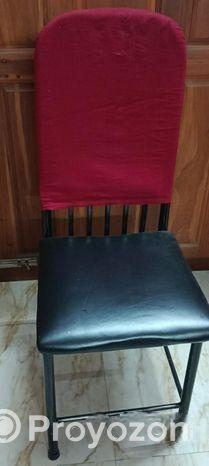 4 Ta Chair Bikri Korbo