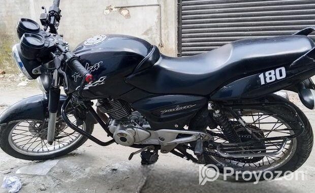 Bajaj Pulsar 180 2003
