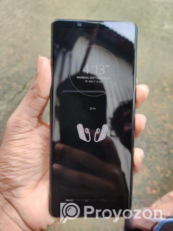 Sony experia 1 mark 2 (Used)