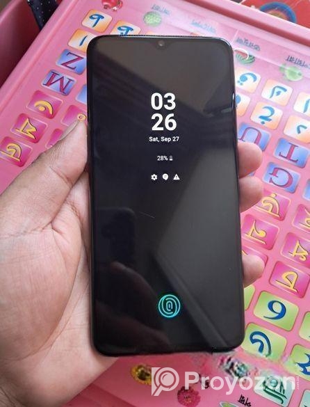 OnePlus 7 ৮ জিবি /২৫৬ জিবি। (Used)