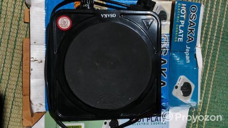 এটি একটি বৈদ্যুতিক চুলা ওসাকা ব্র্যান্ডের।