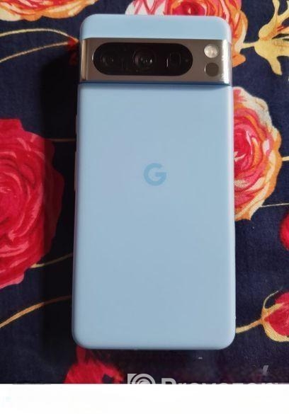 Google 8 Pro . (Used)
