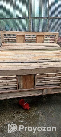 খাট বিক্রি হবে