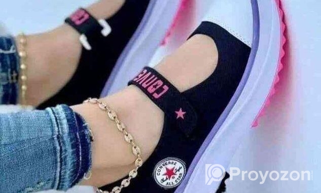 Ladies Shoe