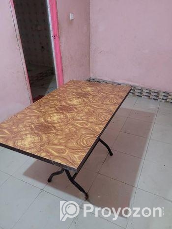 ১৭ দিন ব্যবহার এক পিস ডাইনিং টেবিল