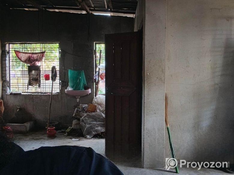 বাড়ি সহ জমি বিক্রি হবে