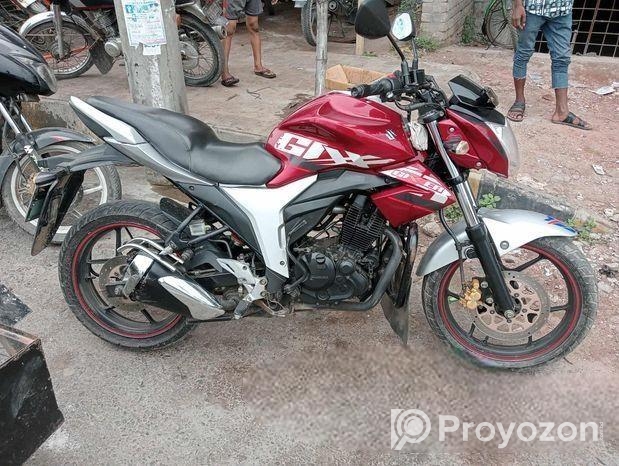 Suzuki Gixxer Monotone . 2019