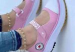 Ladies Shoe
