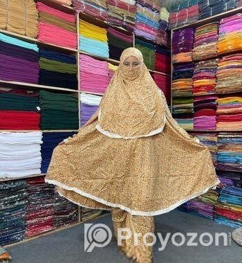 লিলেন কাপরের সেট খিমার।