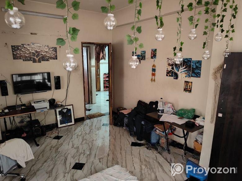 লিফট সহ ৭ তলায়, মাস্টার বেড রুম সাব-লেট ভাড়া হবে