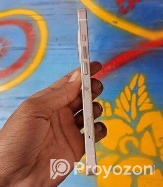 Apple iPhone 13 128 (Used)