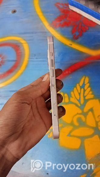 Apple iPhone 13 128 (Used)