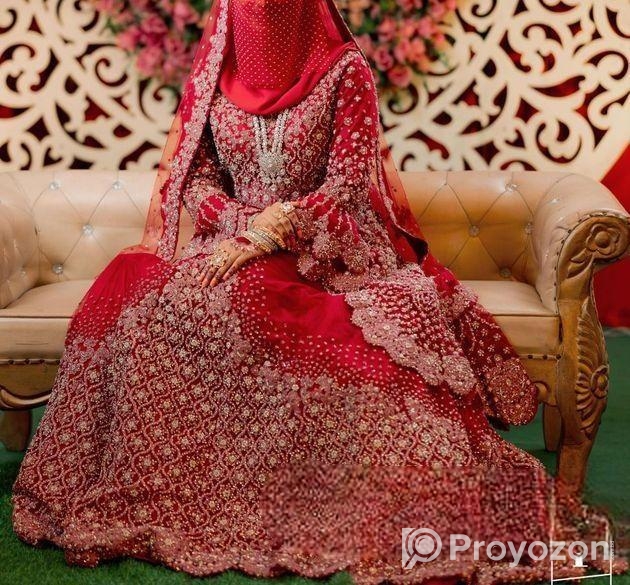 বিয়ের গরজিয়াজ গাউন-