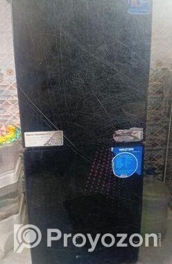 Refrigerator for sell