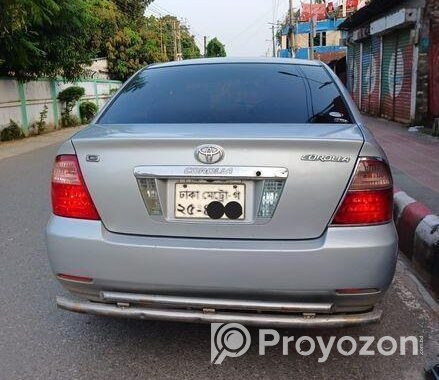 Toyota Corolla . 2005