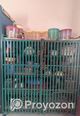 ১ টি র‍্যাক, আলমারি, শোকেস বিক্রয় হবে