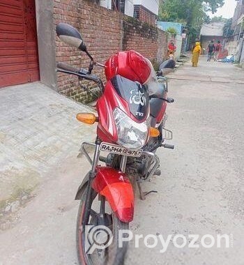 TVS Metro . 2017
