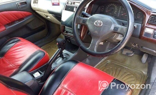 Toyota Premio . 1997