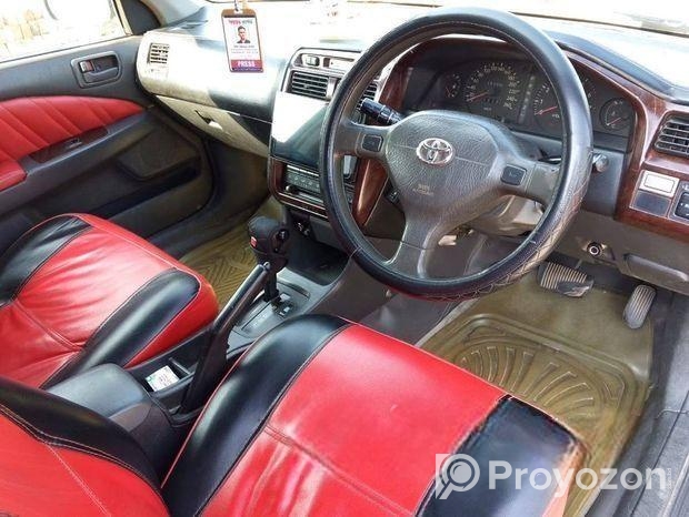 Toyota Premio . 1997