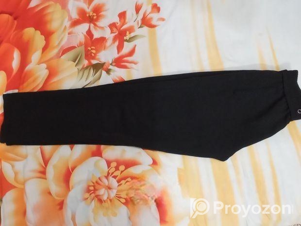 ট্রাউজার বিক্রি হবে