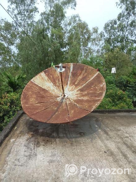 ছি ব্র্যান্ডের ডিসের খাঁচা