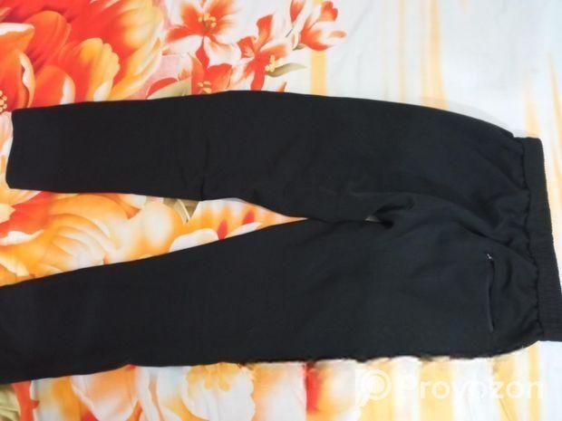 ট্রাউজার বিক্রি হবে