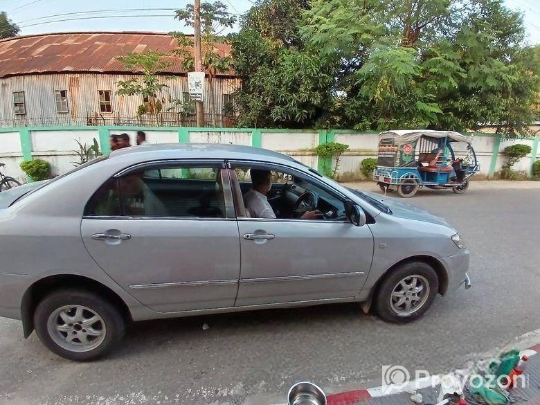 Toyota Corolla . 2005