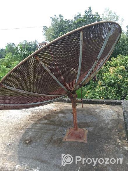 ছি ব্র্যান্ডের ডিসের খাঁচা