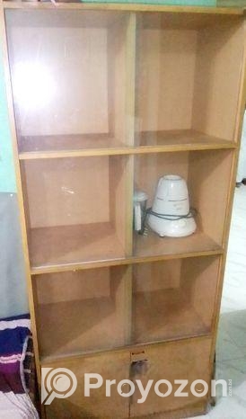 শোকেস বিক্রি হবে