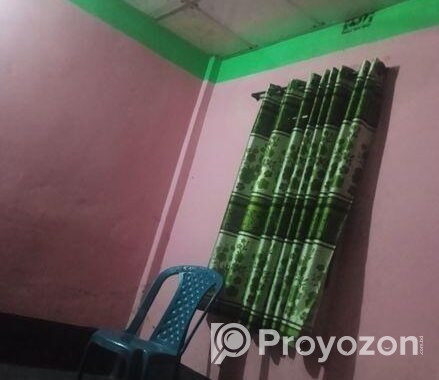 তিন রুম বিশিষ্ট অ্যাটাস্ট বাথরুম কিচেন সাপ্লাই বিদ্যুৎসহ বাইরে বা