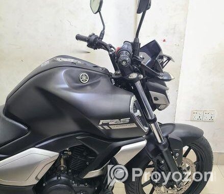 Yamaha FZS V3 BS6 2023