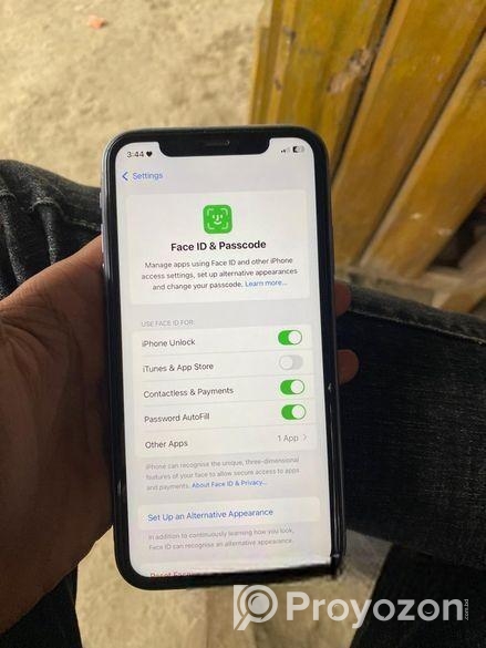 Apple iPhone 11 128gb (Used)