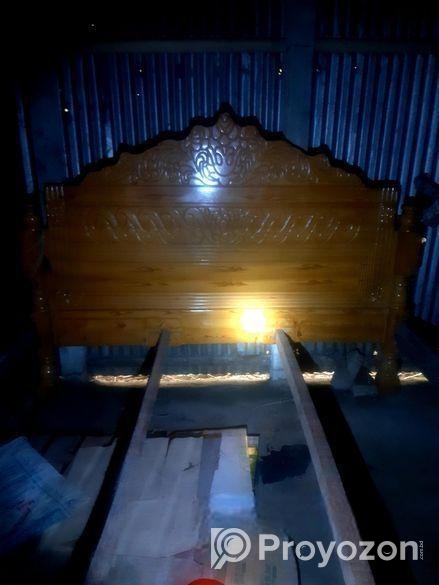 একটি খাট বিক্রি হবে