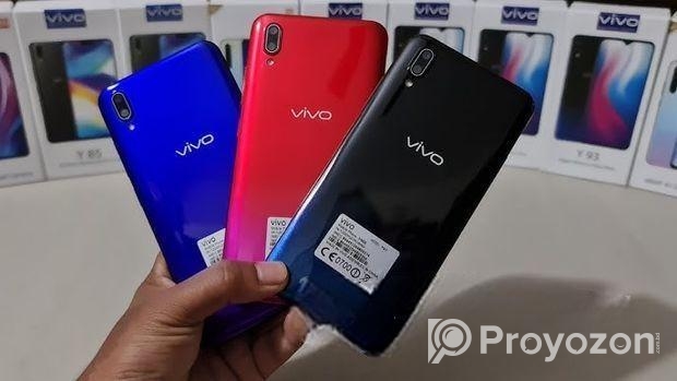 Vivo Y93 hot অফারে[6+128]জিবি (New)