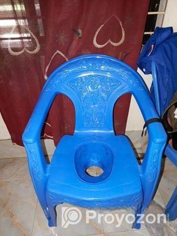 কমোডের জন্য বাথরুম চেয়ার